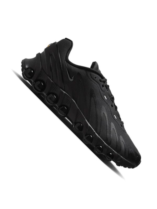 Air Max DN8