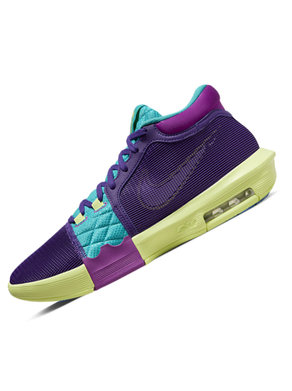 LeBron Witness 8 Field Purple